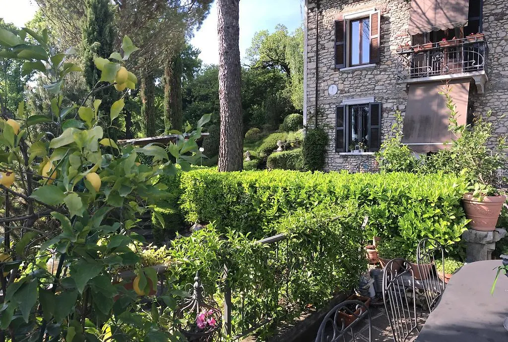 Il Pioppo Antico Apartment Viggiu Italy